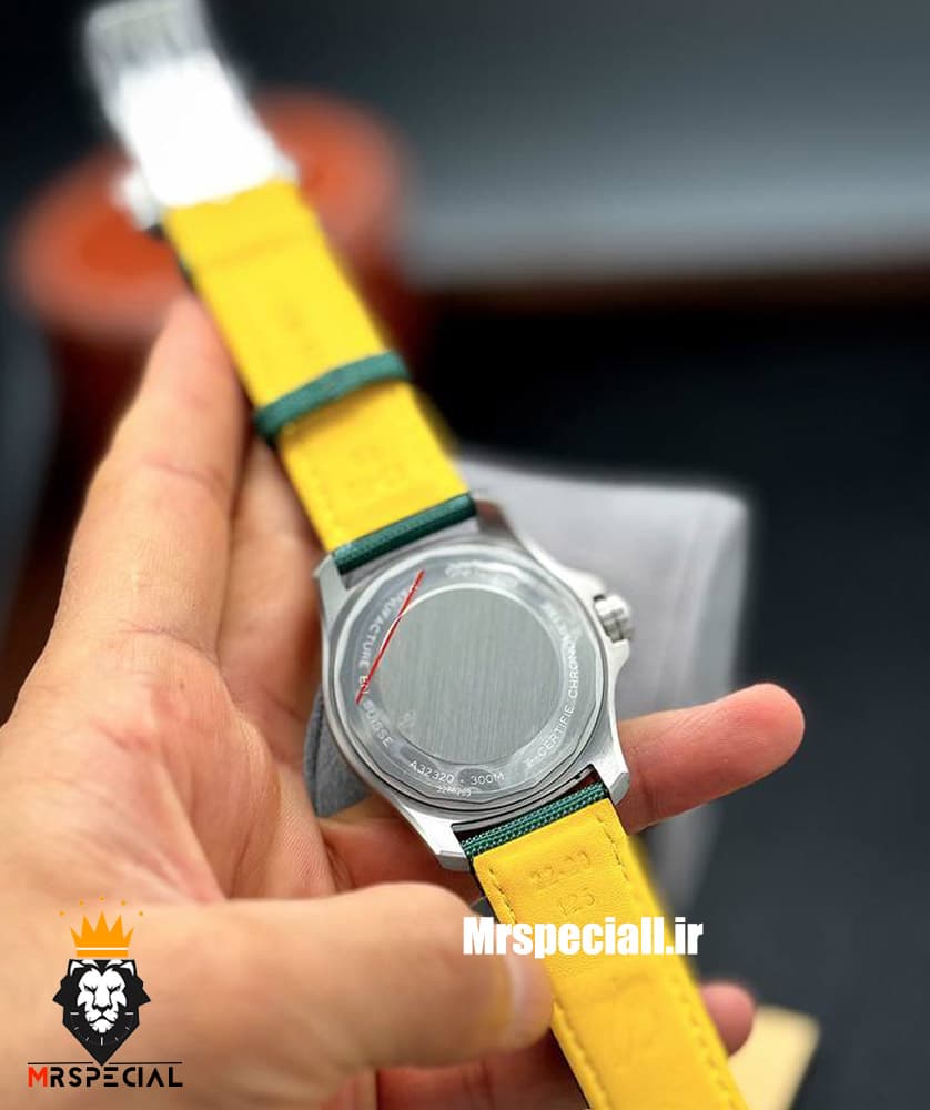 ساعت برایتلینگ مردانه اتوماتیک بند برزنتی سبز صفحه سبز Breitling Avenger 021259 — تصویر ۴