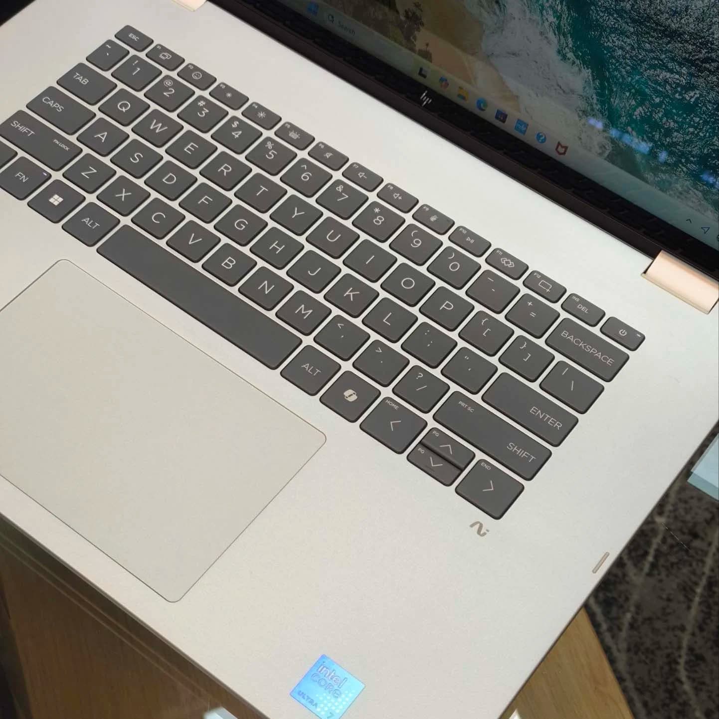 HP OmniBook Flip Ultra/7-256/16/512 — تصویر ۸
