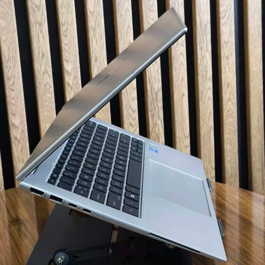 HP EliteBook 1040 G10/i7-13/16/1tb — تصویر ۱۱