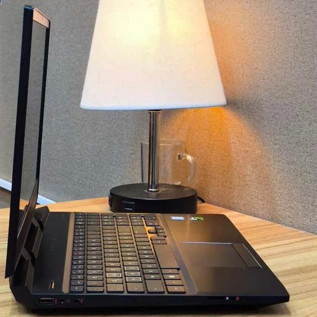 HP OMEN 15 /i7/32/256/1070 — تصویر ۸