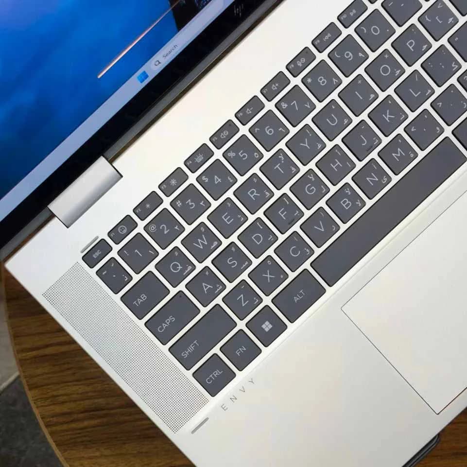 HP ENVY 15/i7-13/16/512/3050 — تصویر ۵