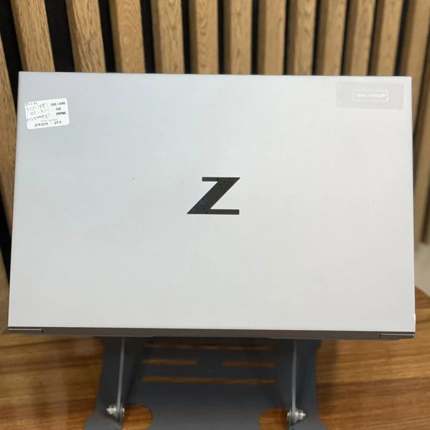 HP ZBook Studio G7 /i7-10/32/512/t1000 — تصویر ۵