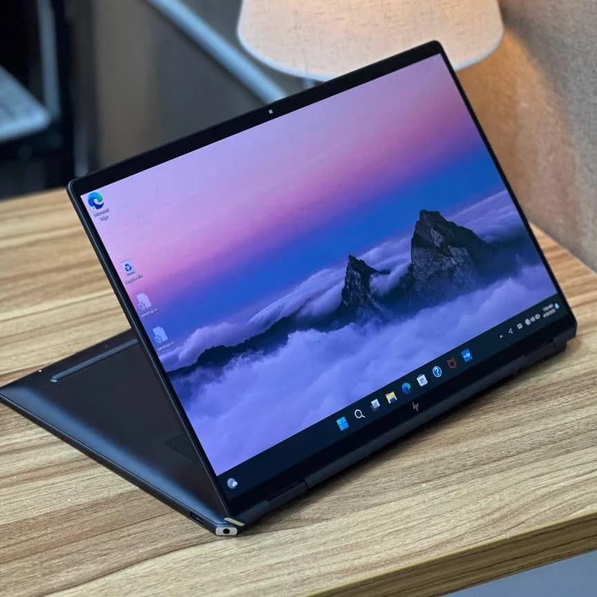 HP Spectre 16 /i7-13/16/1TB/iris — تصویر ۱۱