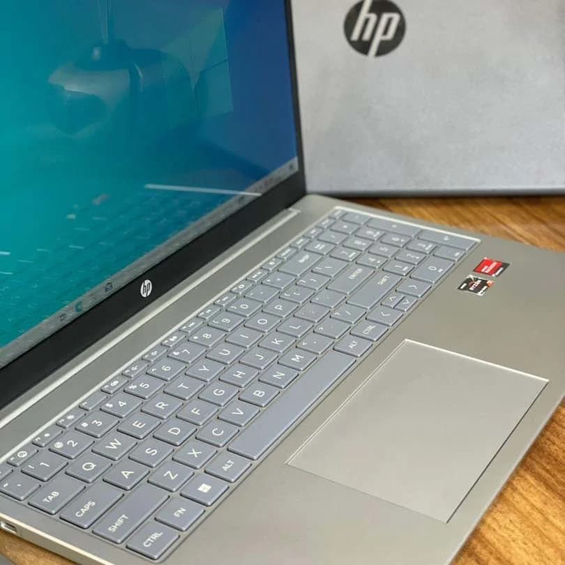 لپ تاپ استوک HP 15 /R3-7/8/256 — تصویر ۸