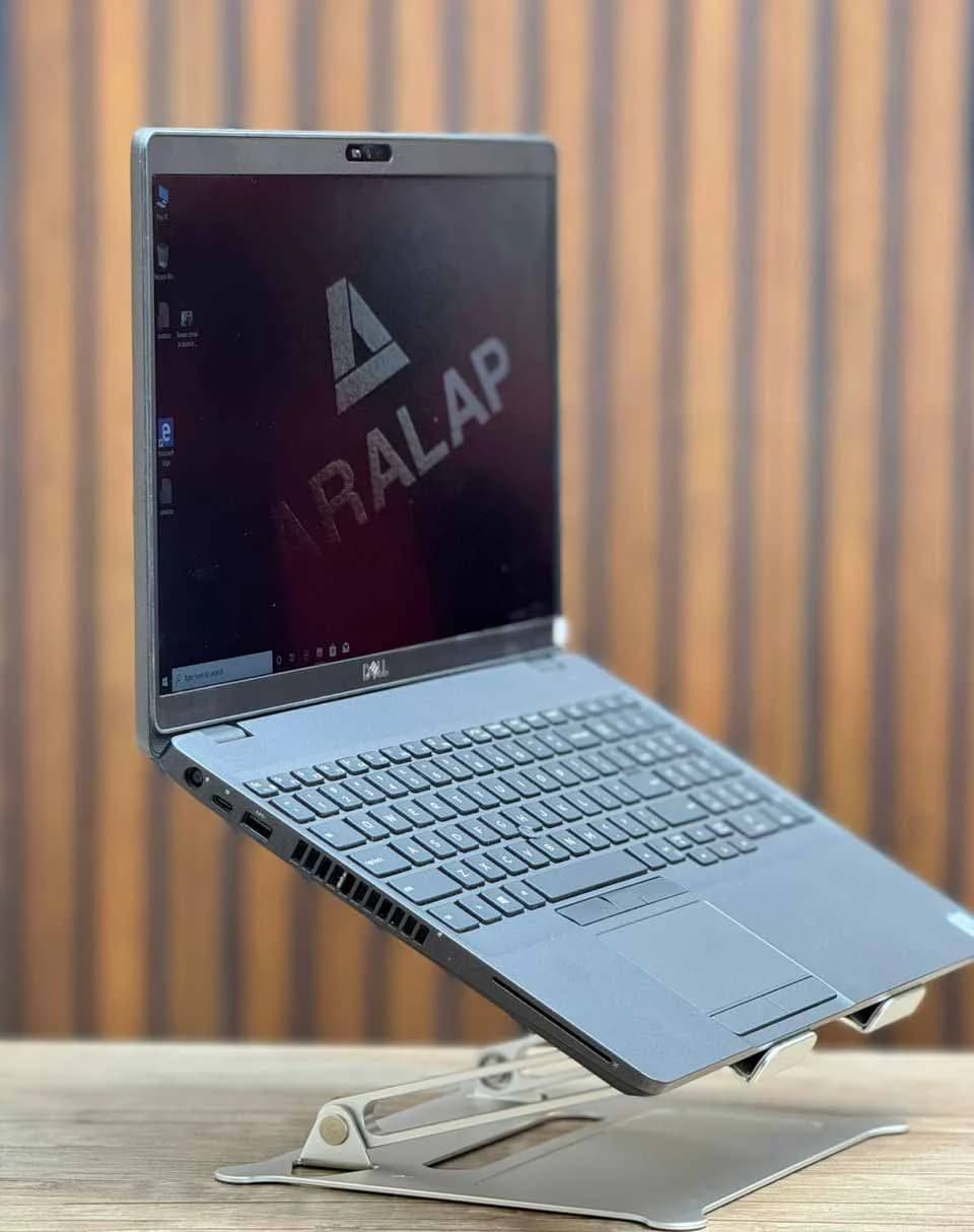 لپ تاپ استوک Dell Latitude 5500 /i5-8/8/256 — تصویر ۷