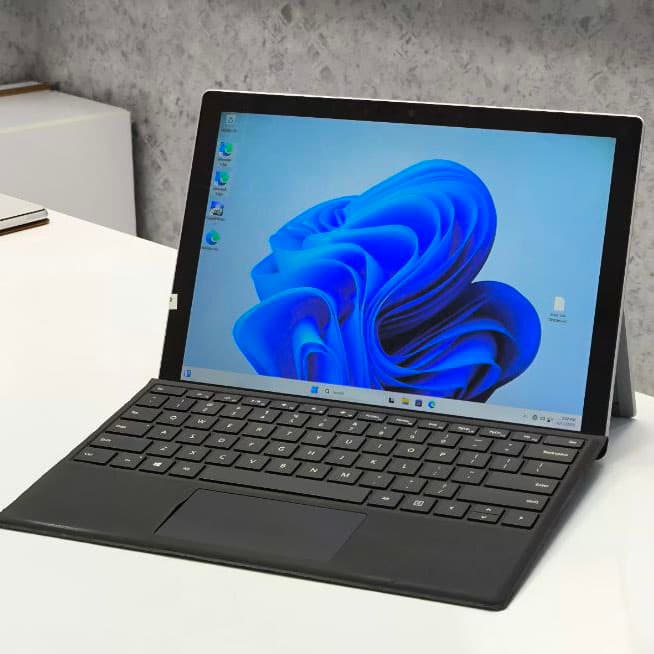 surface pro5 /i5/8/256 — تصویر ۱۰