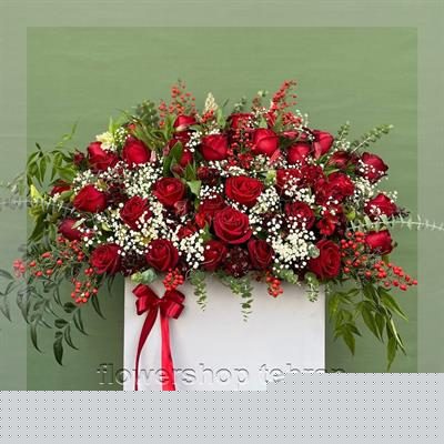 با گل دست عروس اولین نگاه هر مهمان را میخکوب کن — تصویر ۳