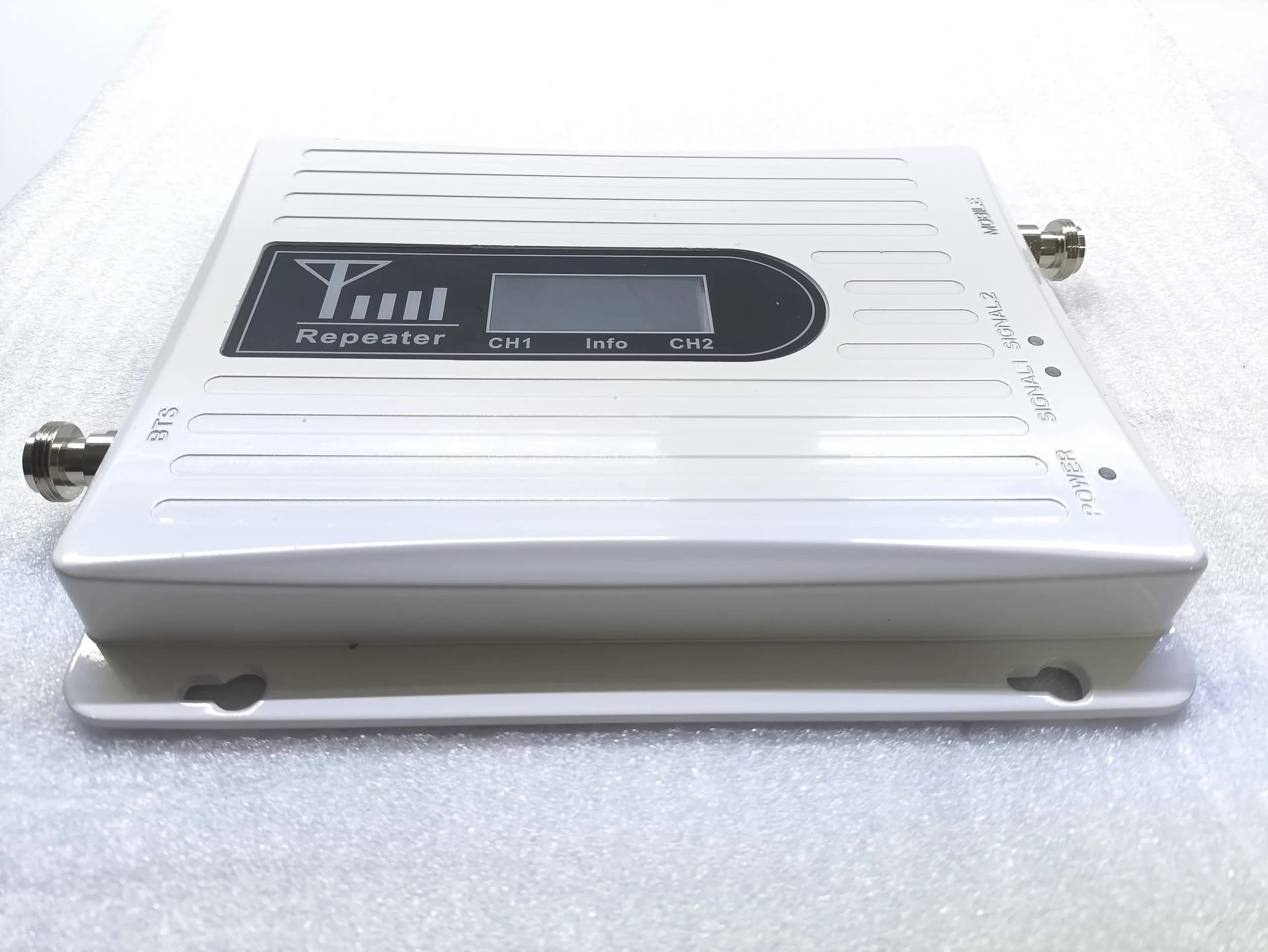 تقویت کننده آنتن موبایل 2 باند مدل lm2100 — تصویر ۳