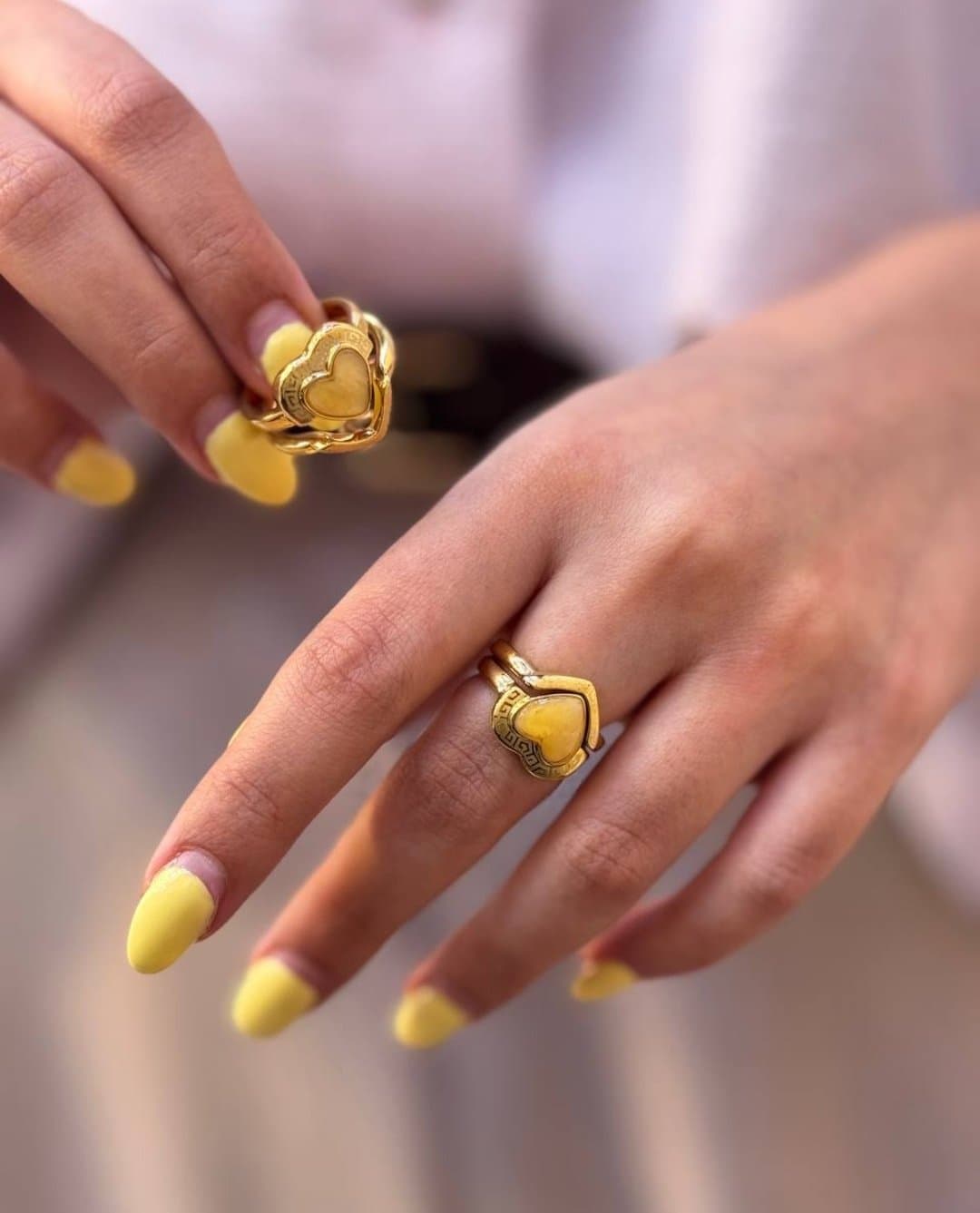 انگشتر زنانه دوتایی طرح قلب کلاسیک با جزئیات یونانی کد ۲۷۲۵۴۵ | Double Heart Motif Gold Ring with Greek Pattern — تصویر ۵
