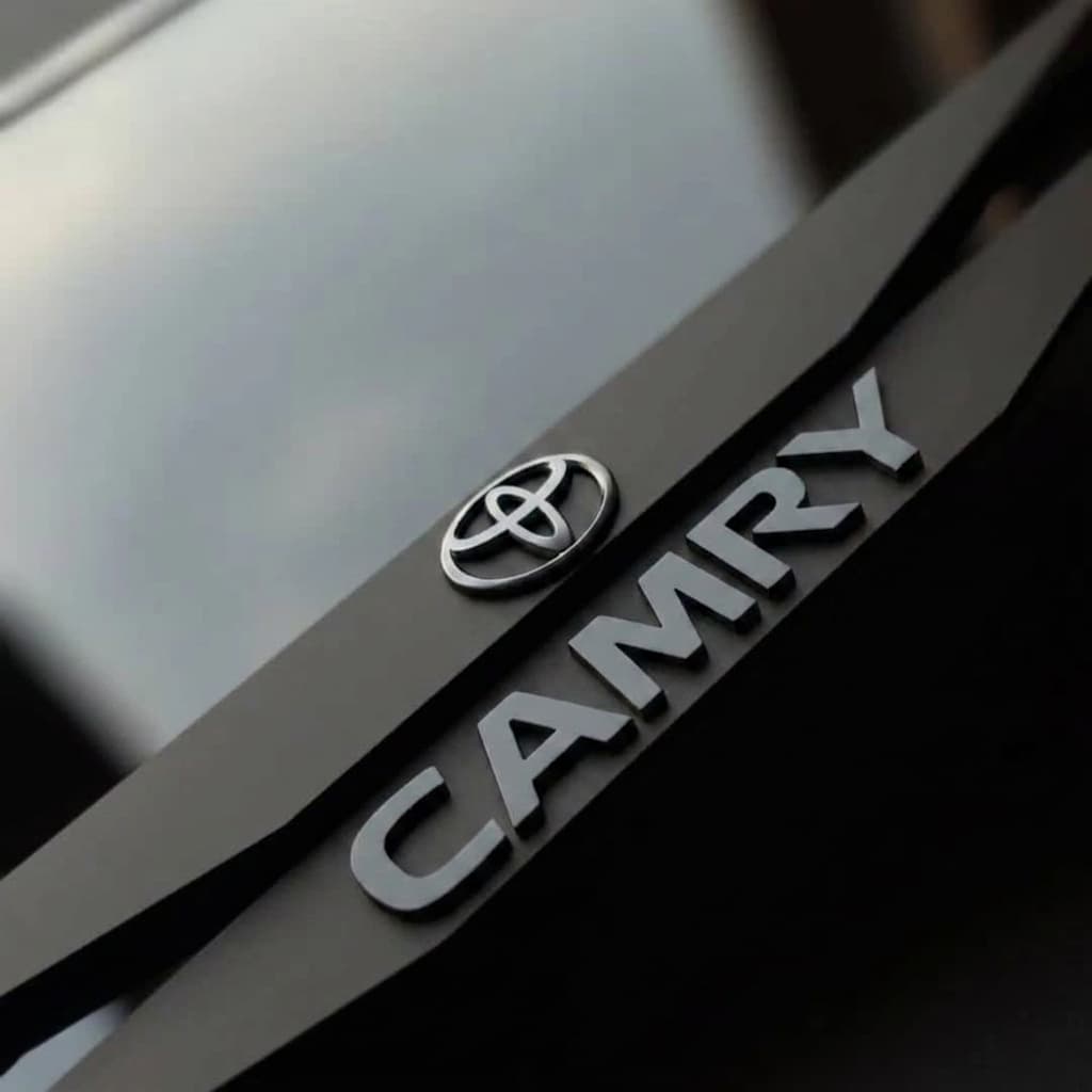 قاب پلاک منطقه آزاد خودرو تویوتا کمری Toyota Camry 2024