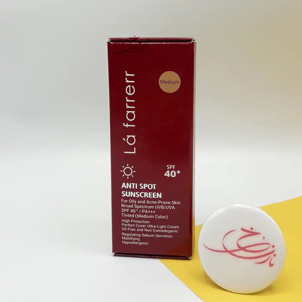 کرم ضد آفتاب رنگ متوسط لافارر Lafarrerr پوست چرب و آکنه دار با +SPF40 حجم 40 میلی لیتر — تصویر ۲