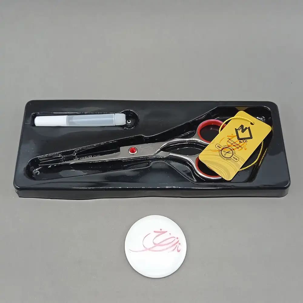 قیچی اصلاح جگوار مدل لیزر کات LASER cut سایز 6.5 اینچی نقره ای — تصویر ۴
