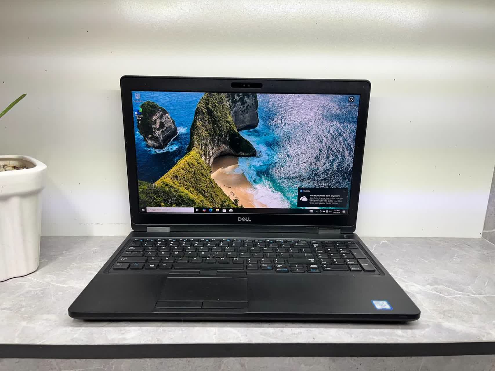 لپ تاپ 15.6 اینچی دل مدل Dell latitude 5570 – Corei5 6200U-2GBAMD — تصویر ۱۰