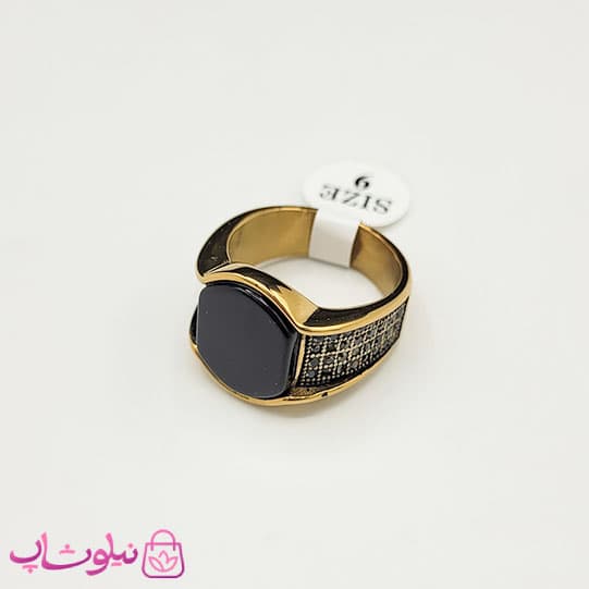 انگشتر مردانه استیل مدل طلایی مشکی با نگین مارگازیت کیفیت مستر کد 750 — تصویر ۴