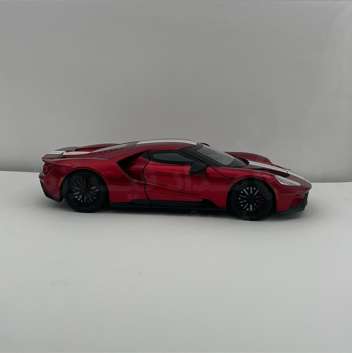 ماکت فلزی فورد GT — تصویر ۹