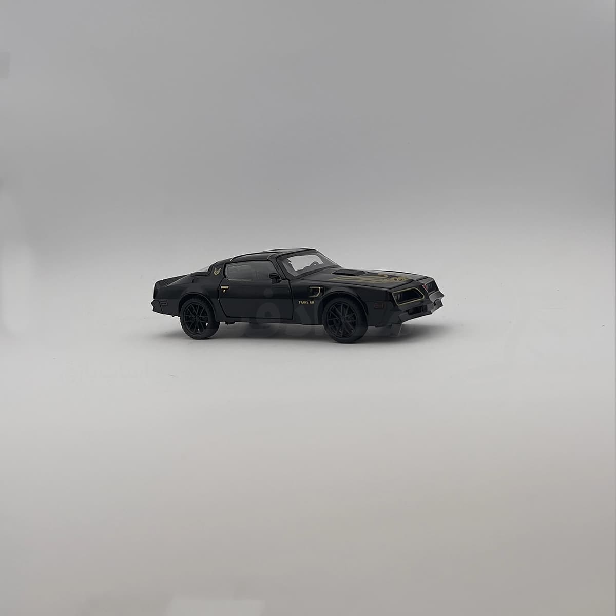 ماکت فلزی پونتیاک Firebird (مقیاس 1/32)