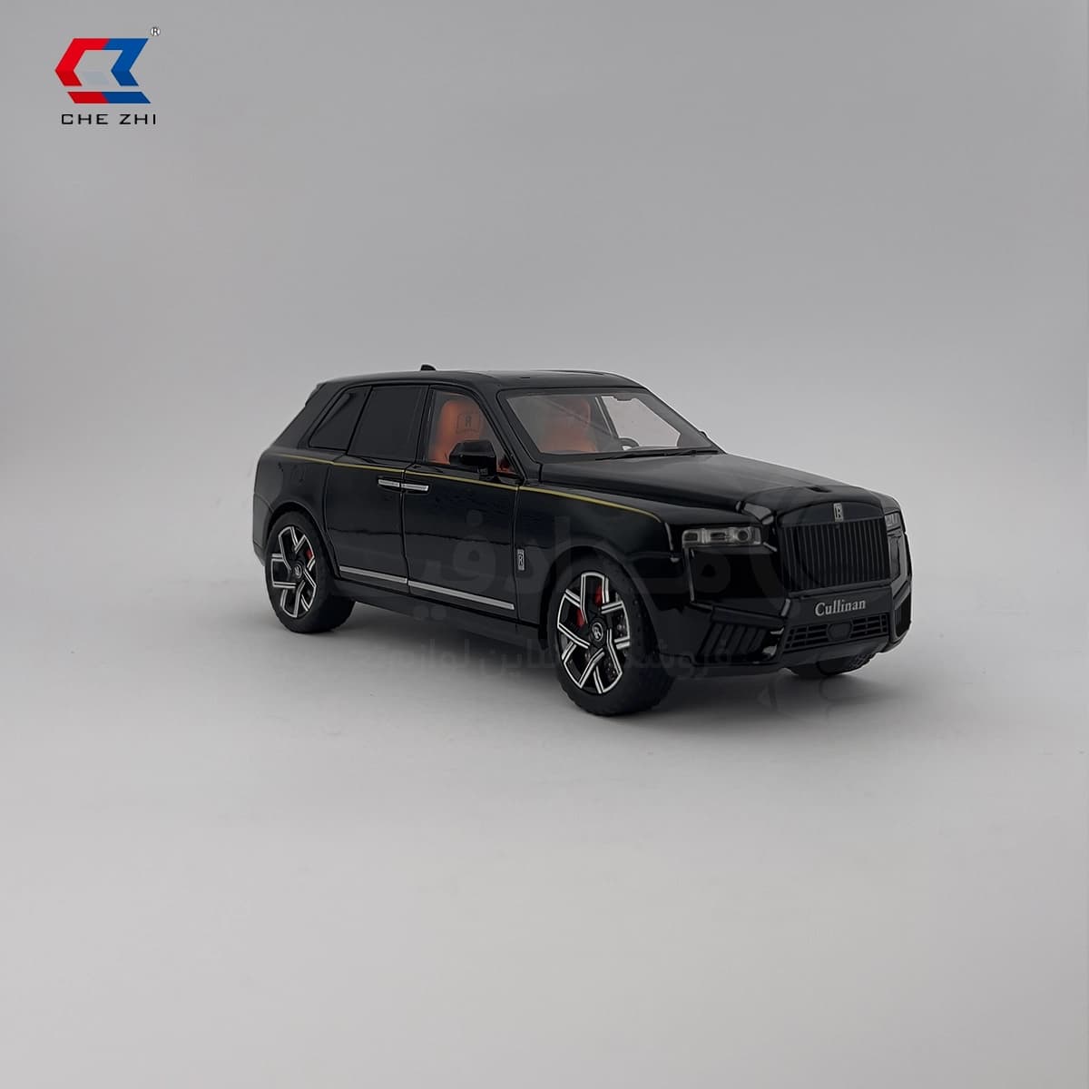 ماکت فلزی رولز رویس cullinan مقیاس 1:24