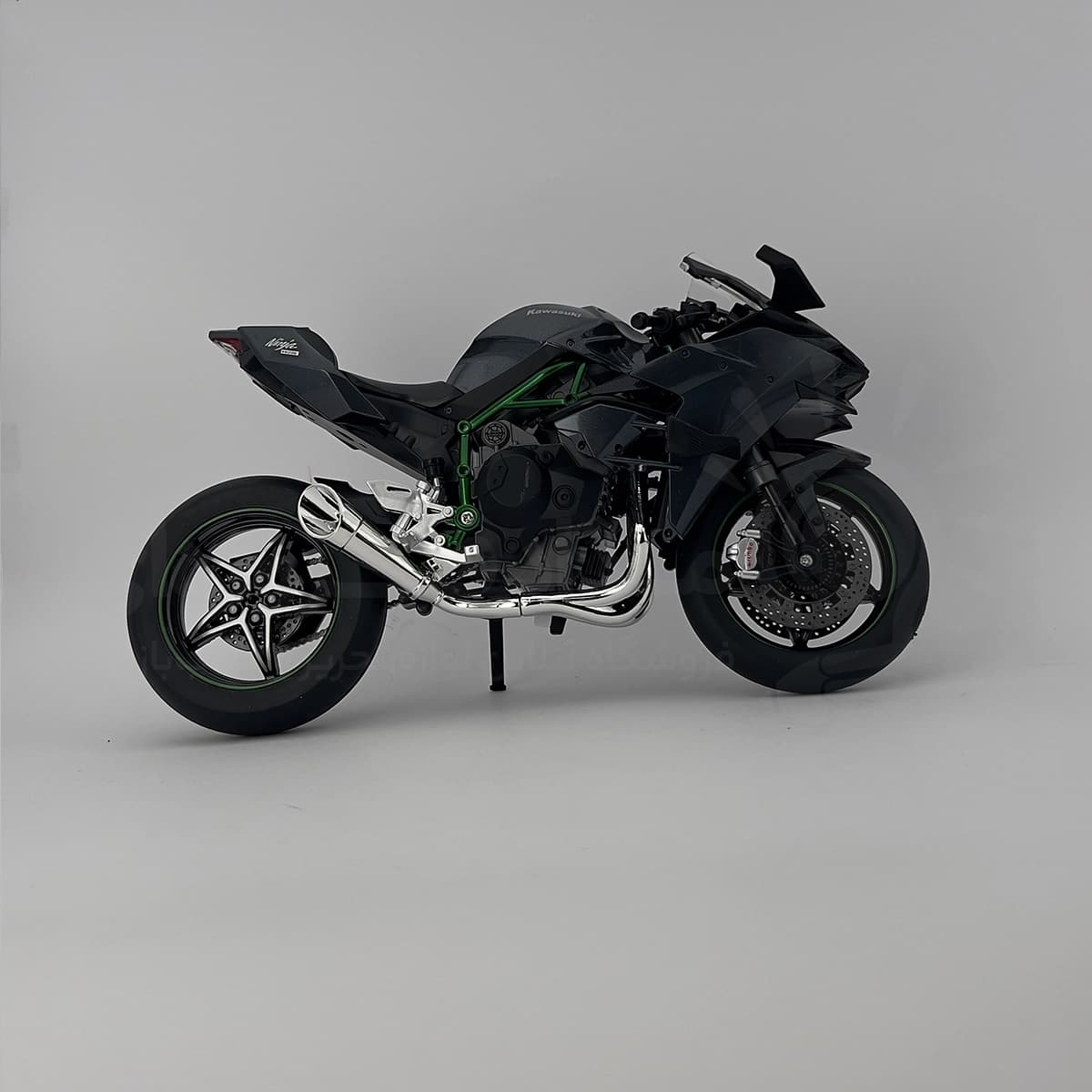 ماکت موتورسیکلت کاوازاکی نینجا H2R (مقیاس 1/9) — تصویر ۱۱