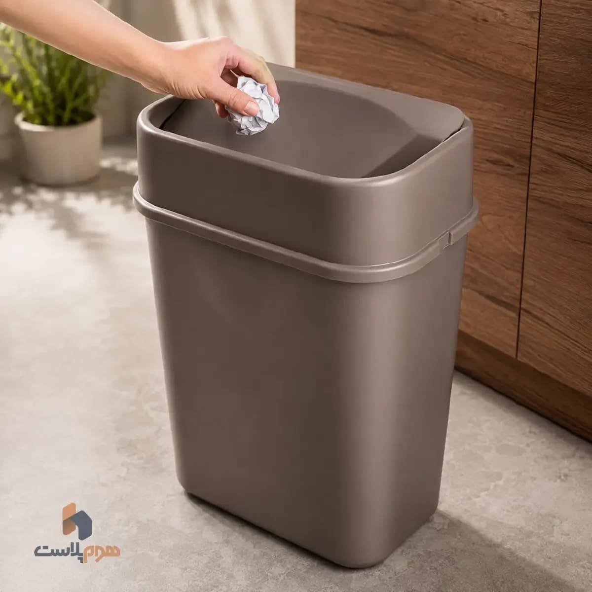سطل زباله بادبزنی ۳۰ لیتری