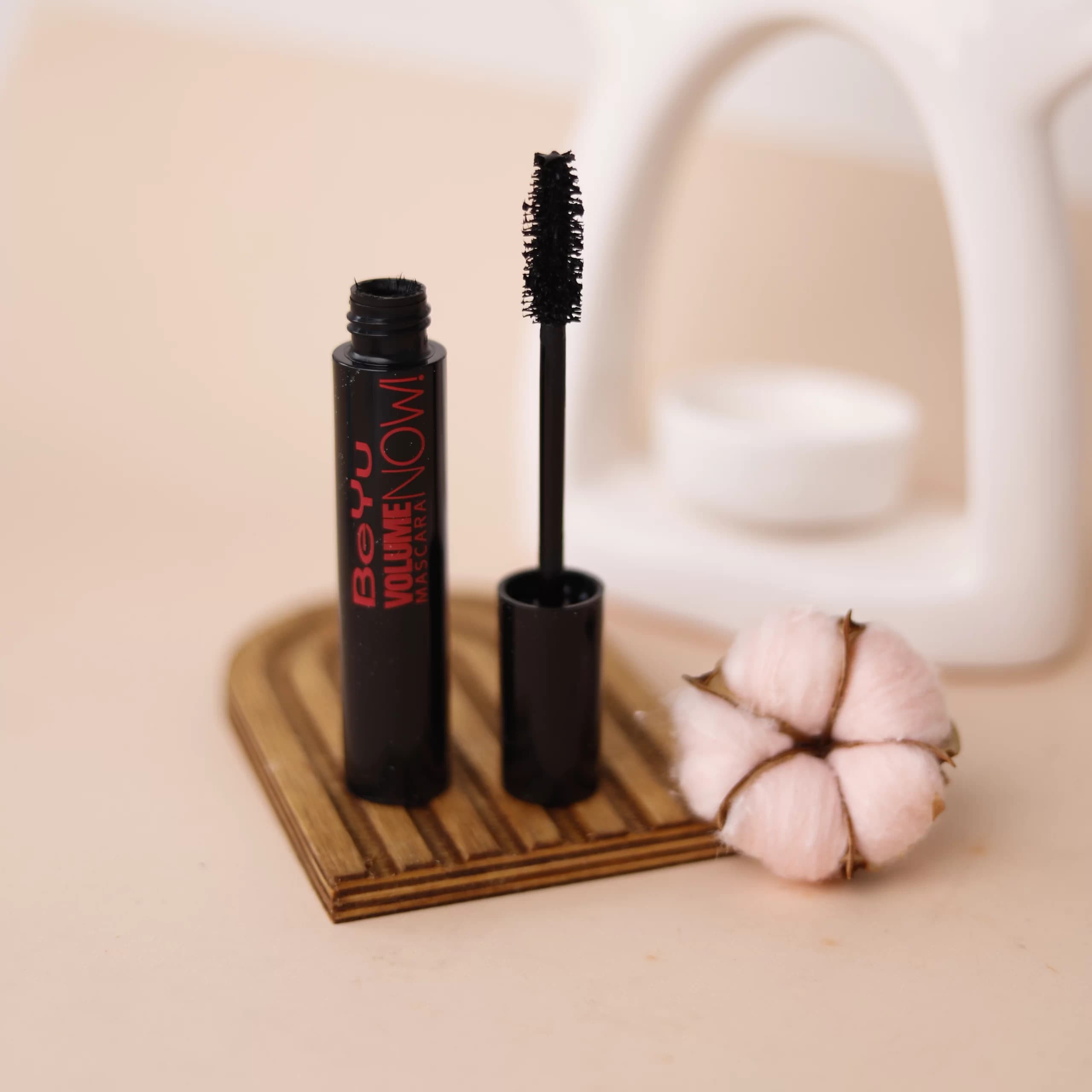 ریمل حجم دهنده بی یو مدل Volume Now Mascara — تصویر ۹
