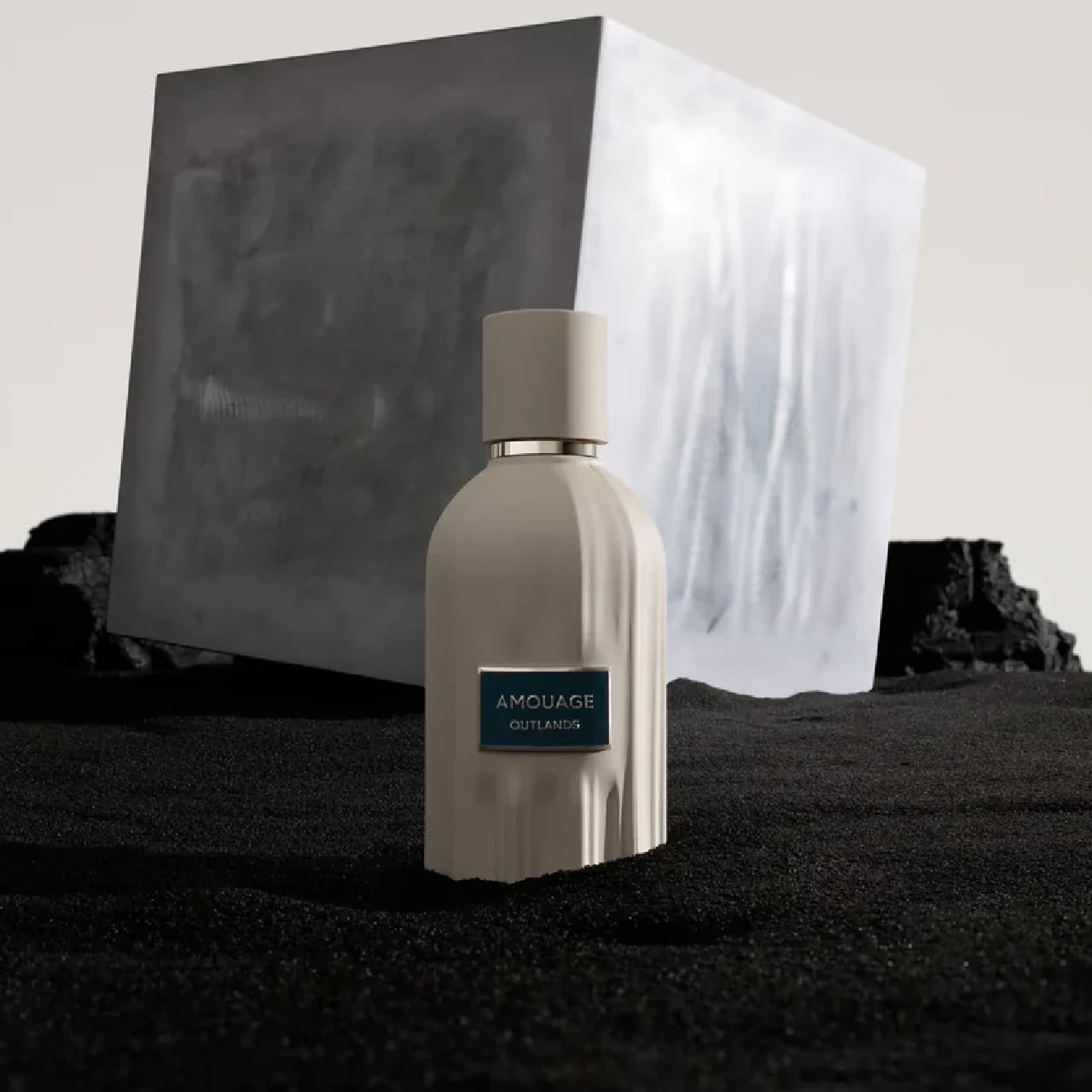 عطر آمواج اوتلندز | Amouage Outlands — تصویر ۱۲