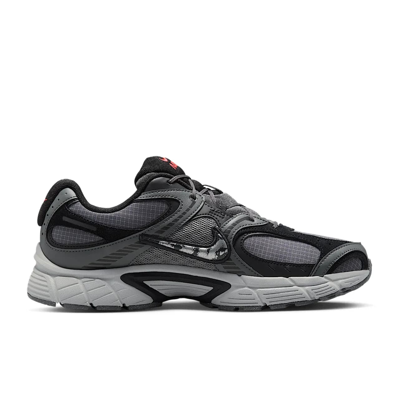 Nike V5 RNR SE — تصویر ۴