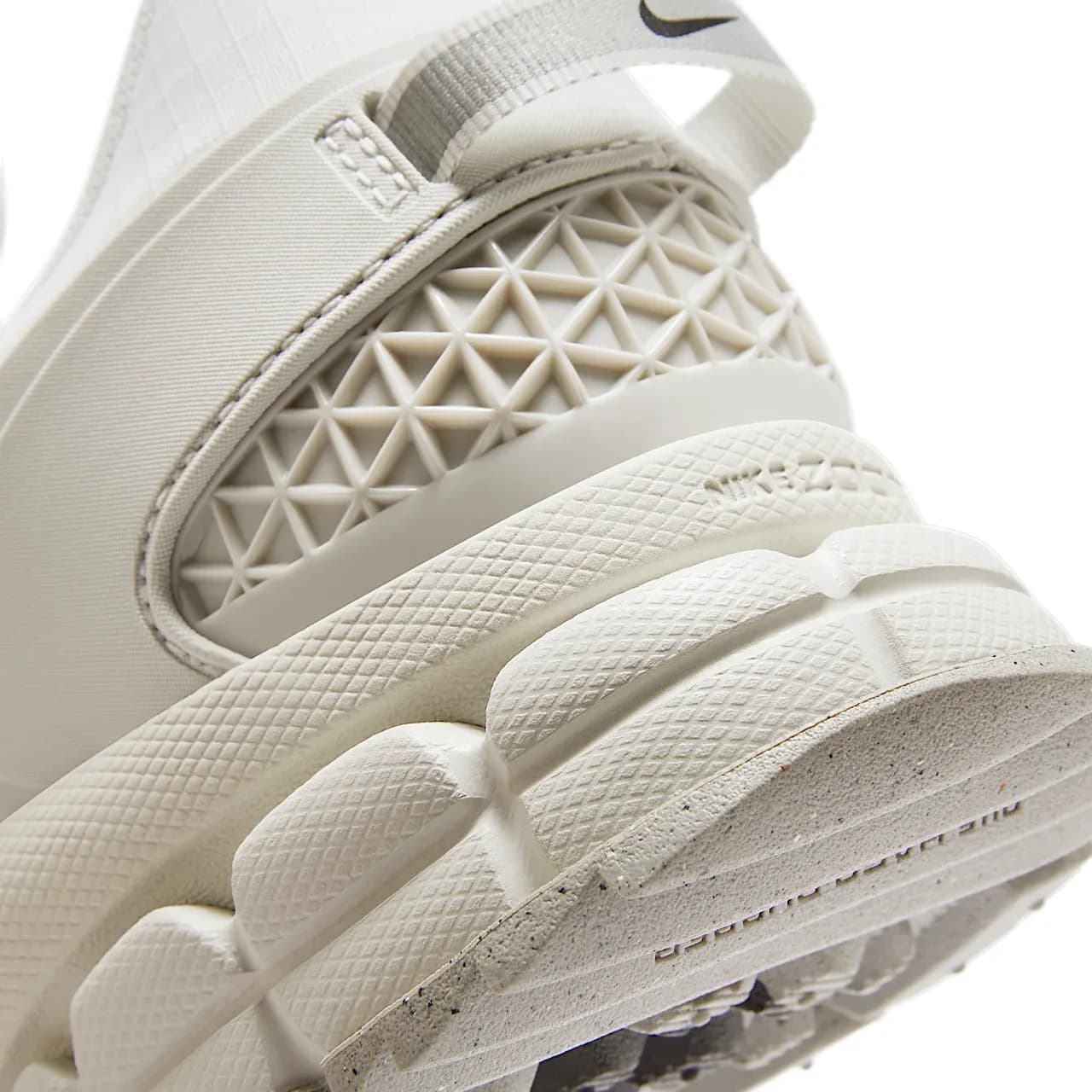 Nike Zoom Vomero Roam — تصویر ۹