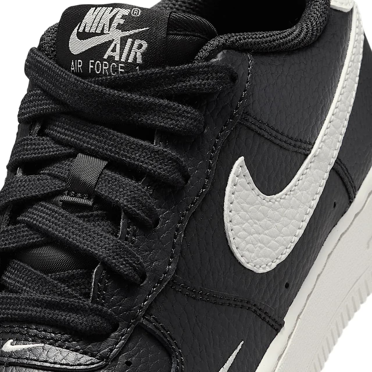 Nike Air Force 1 — تصویر ۸