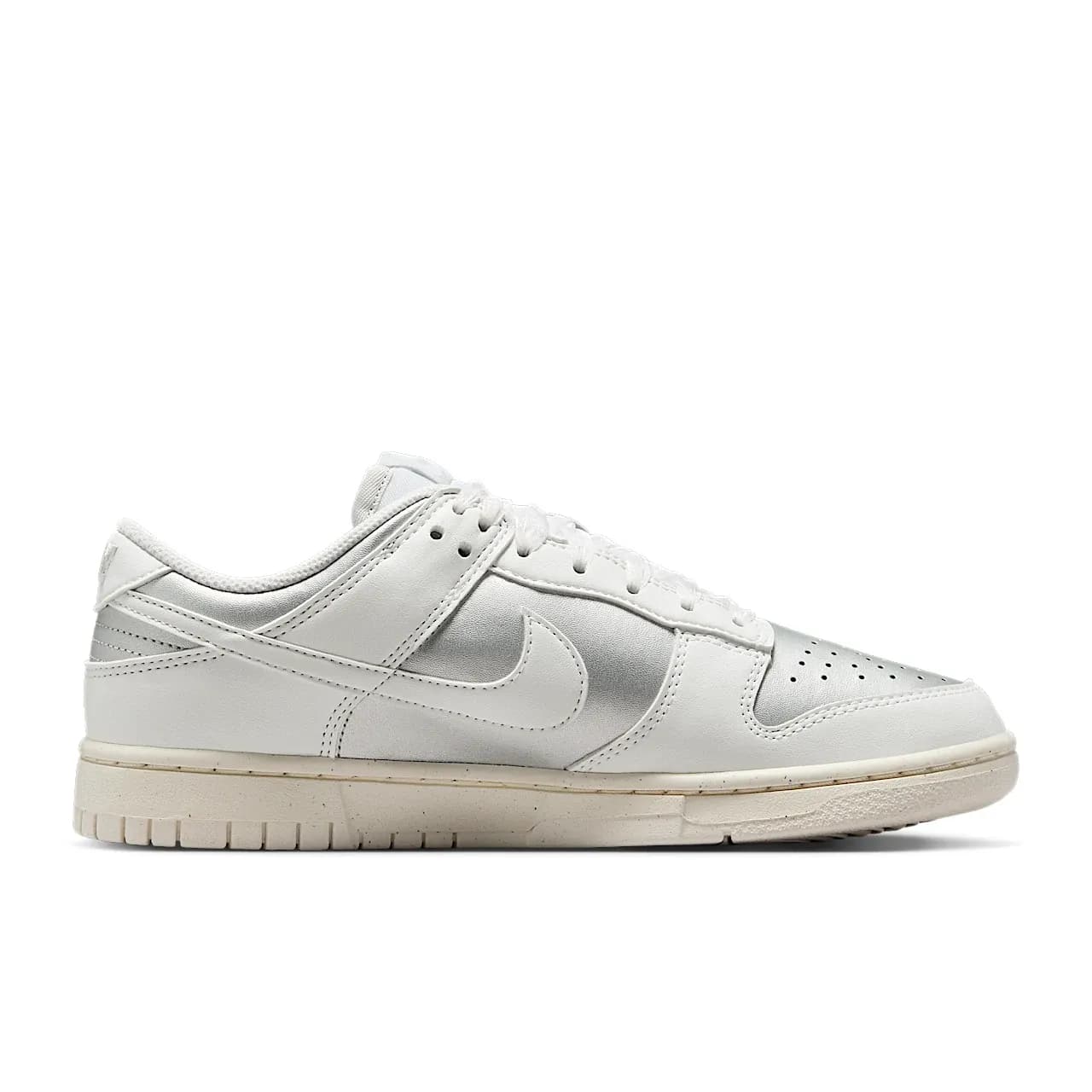 Nike Dunk Low Next Nature — تصویر ۱۲
