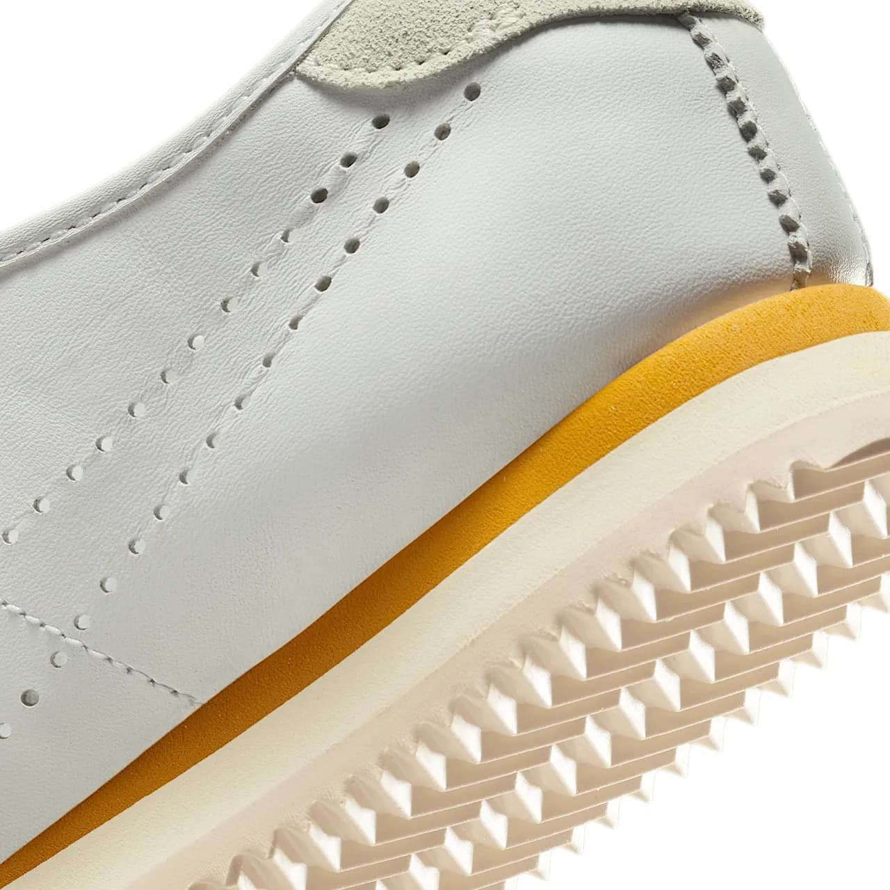 Nike Cortez Leather — تصویر ۹