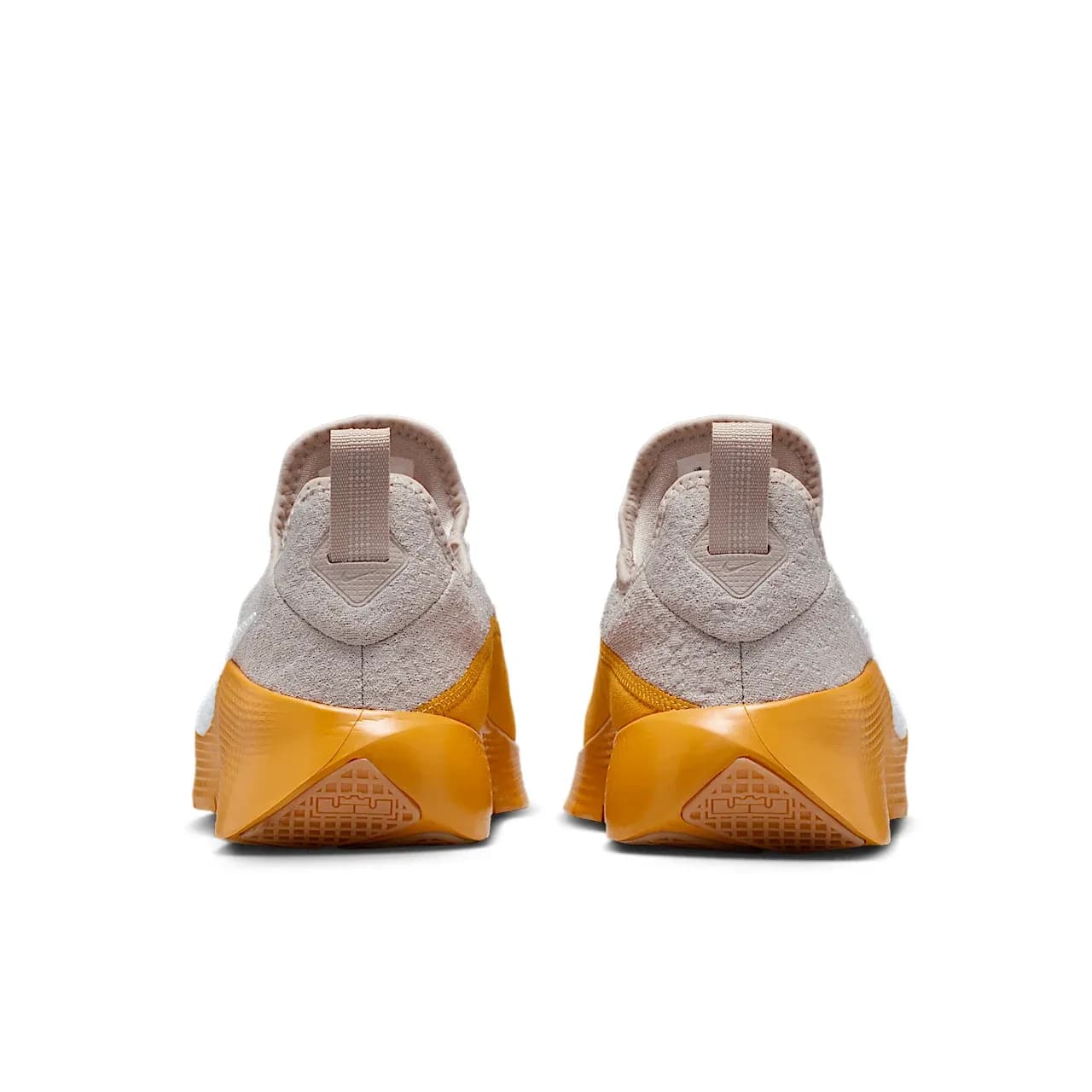 LeBron TR 1 — تصویر ۷