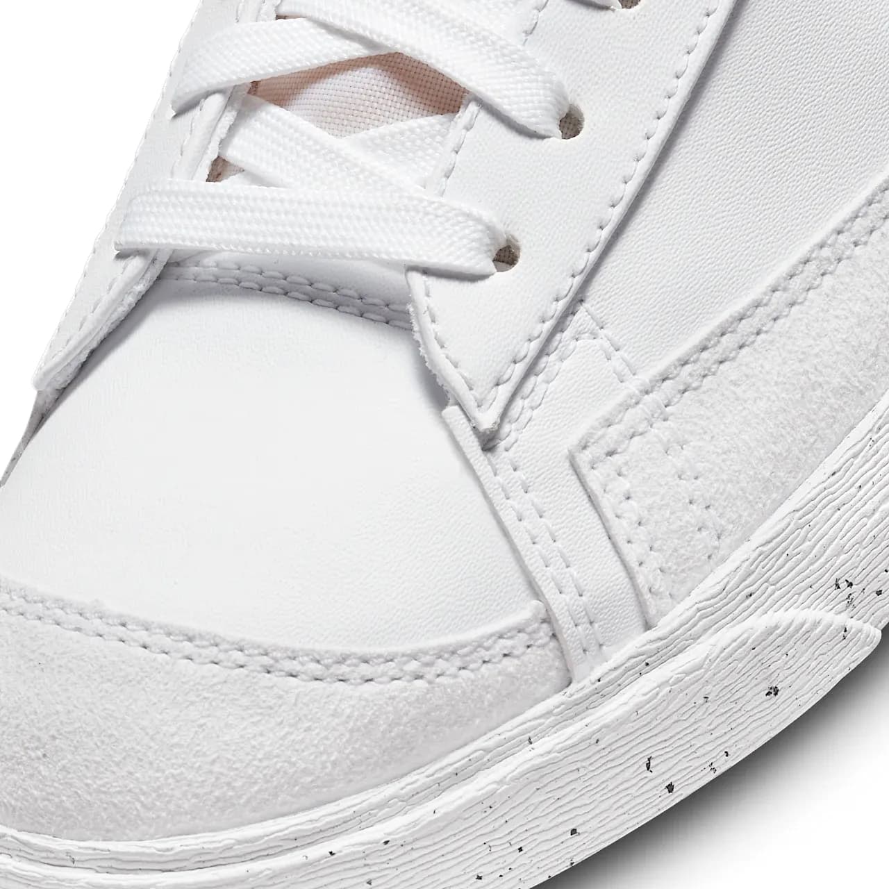 Nike Blazer Mid ’77 — تصویر ۸