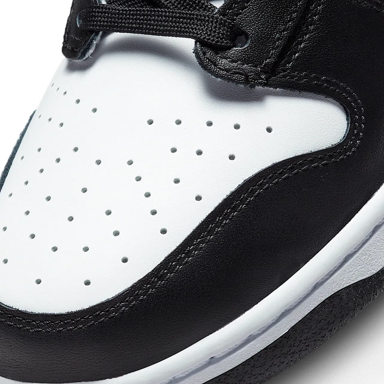 Nike Dunk High Retro — تصویر ۸
