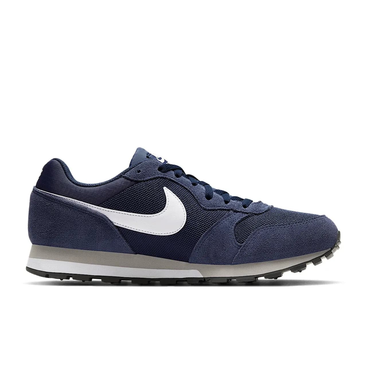 Nike MD Runner 2 — تصویر ۴