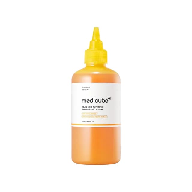 تونر لایه‌بردار و روشن‌کننده Medicube Kojic Acid Turmeric Resurfacing Toner حجم 250 میل — تصویر ۴