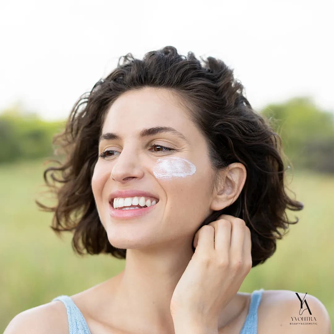 ضد آفتاب بدون رنگ ضد چروک و ضد لک Spf50 باباریا BABARIA حجم 75 میل — تصویر ۸