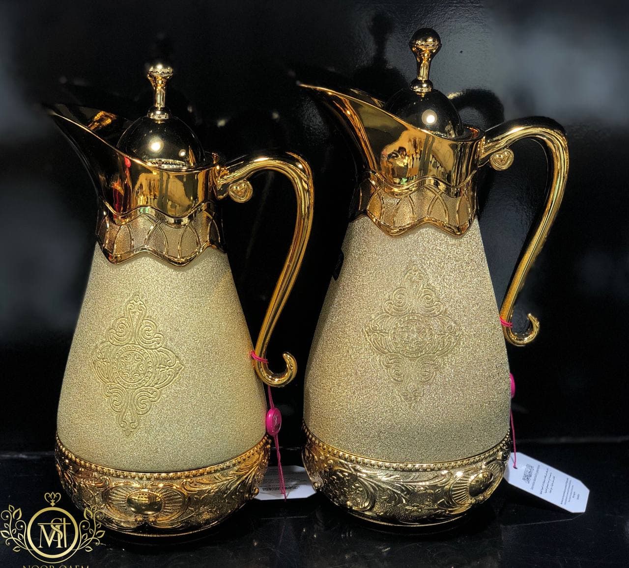 فلاسک دو قلو عربی طرح دار پایه طرح دار اکلیل طلا