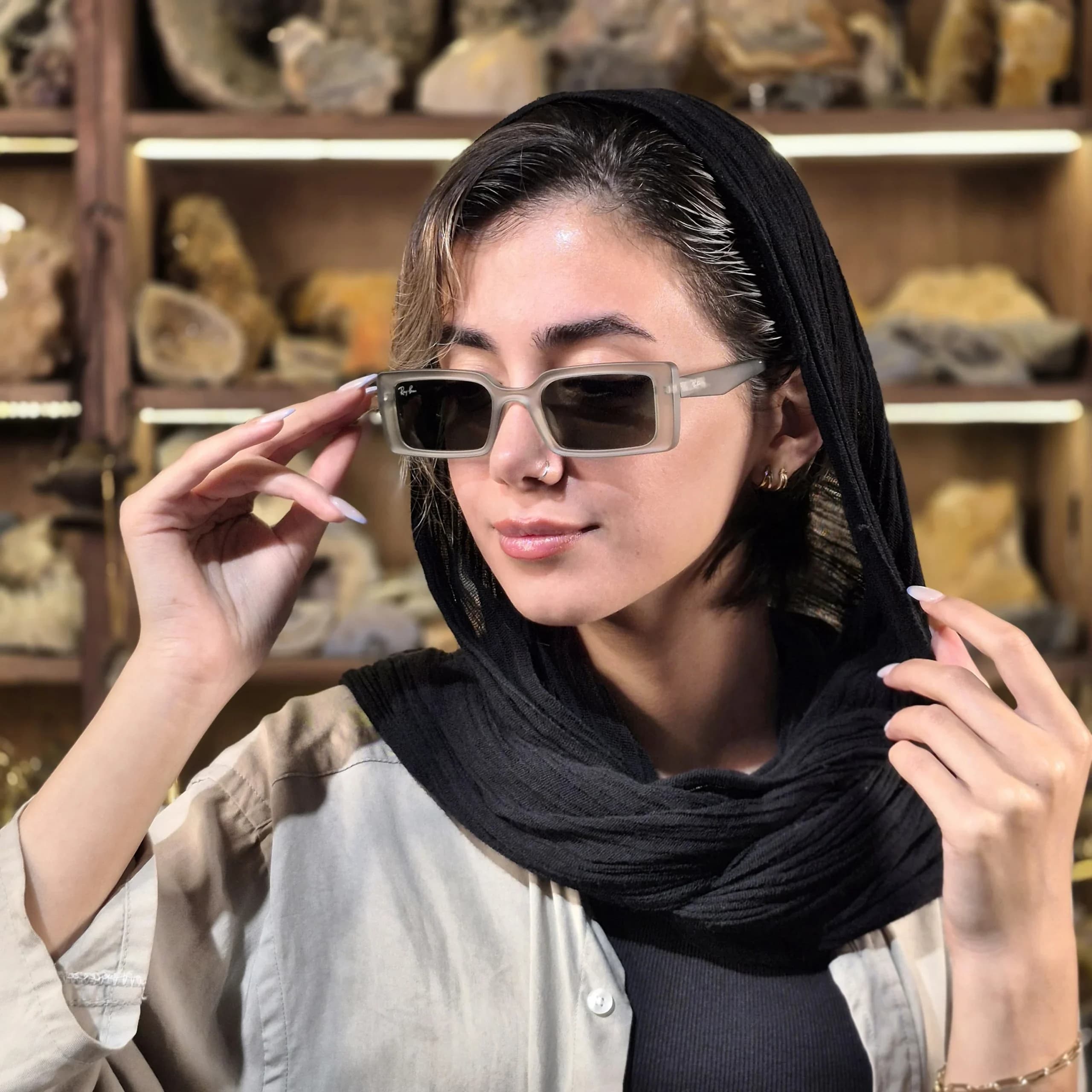 عینک آفتابی ری بن RayBan RB7135 — تصویر ۱۱