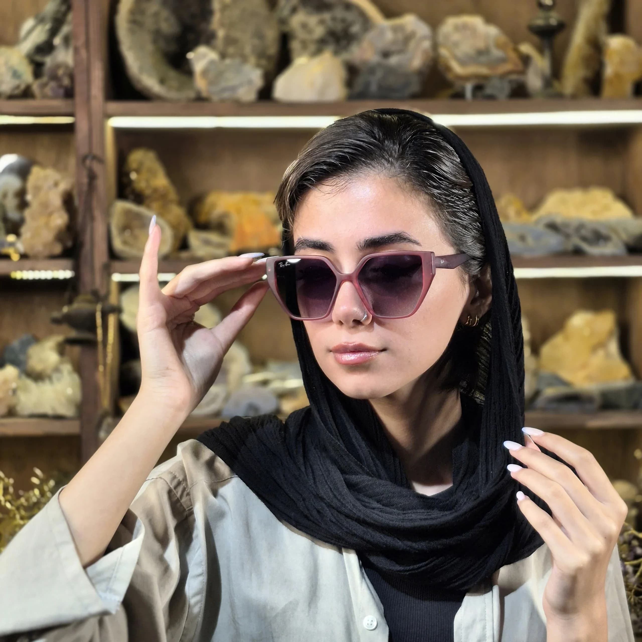 عینک آفتابی ری بن RayBan RB7132 — تصویر ۸