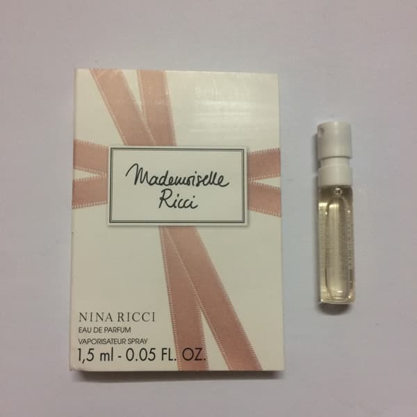 سمپل عطر نینا ریچی مادمازل ریچی Nina Ricci Mademoiselle Ricci