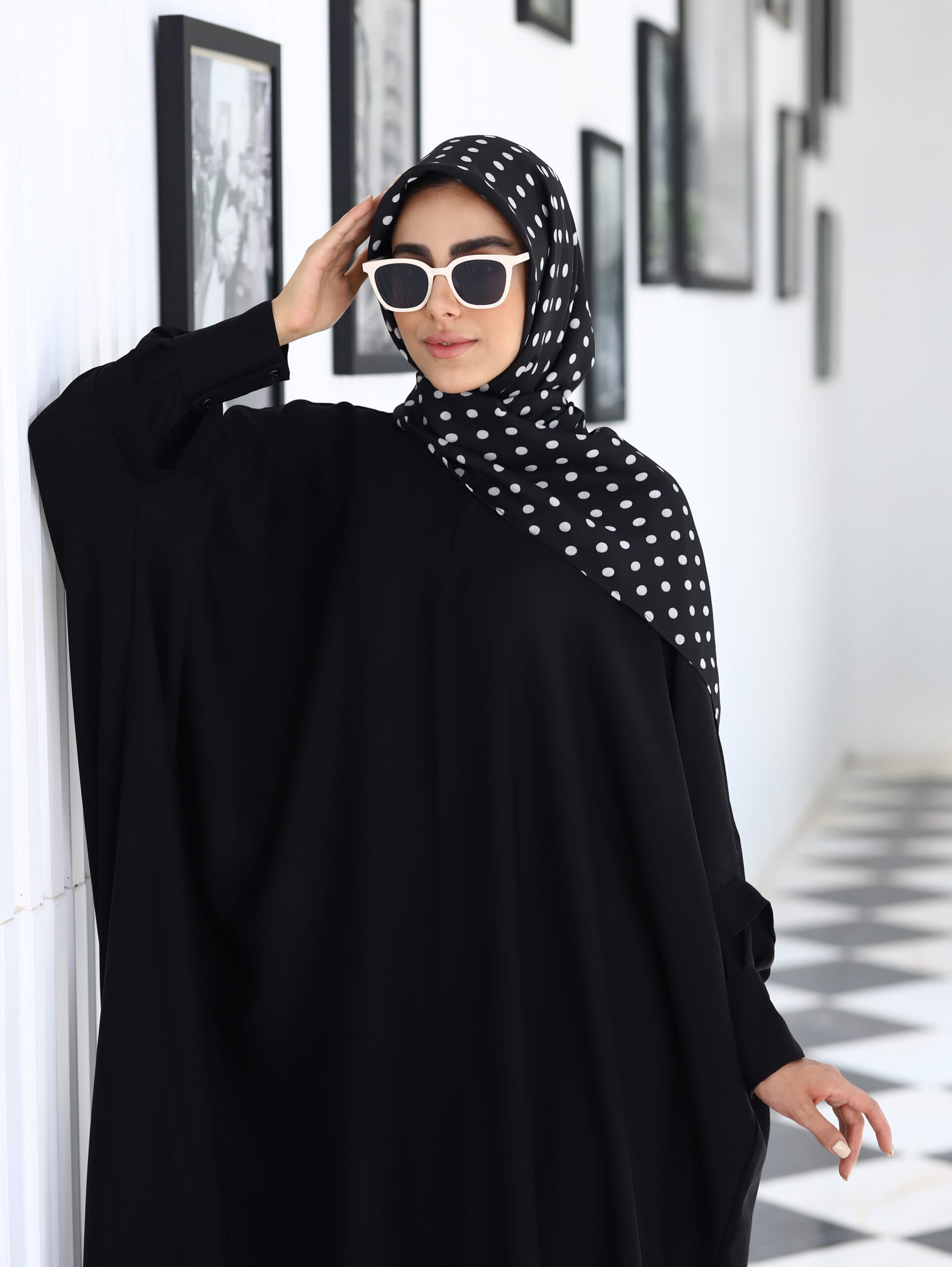 روسری خالخالی کرپ حریر