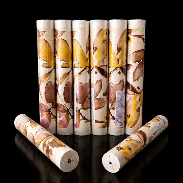 کاغذ دیواری استوک خارجی قابل شستشو (طرح گلدار زرد و قهوهای) قیمت ویژه — تصویر ۳