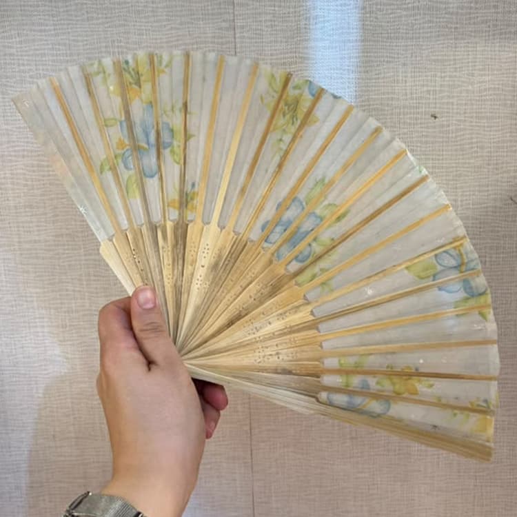 بادبزن چوبی و پارچه ای
