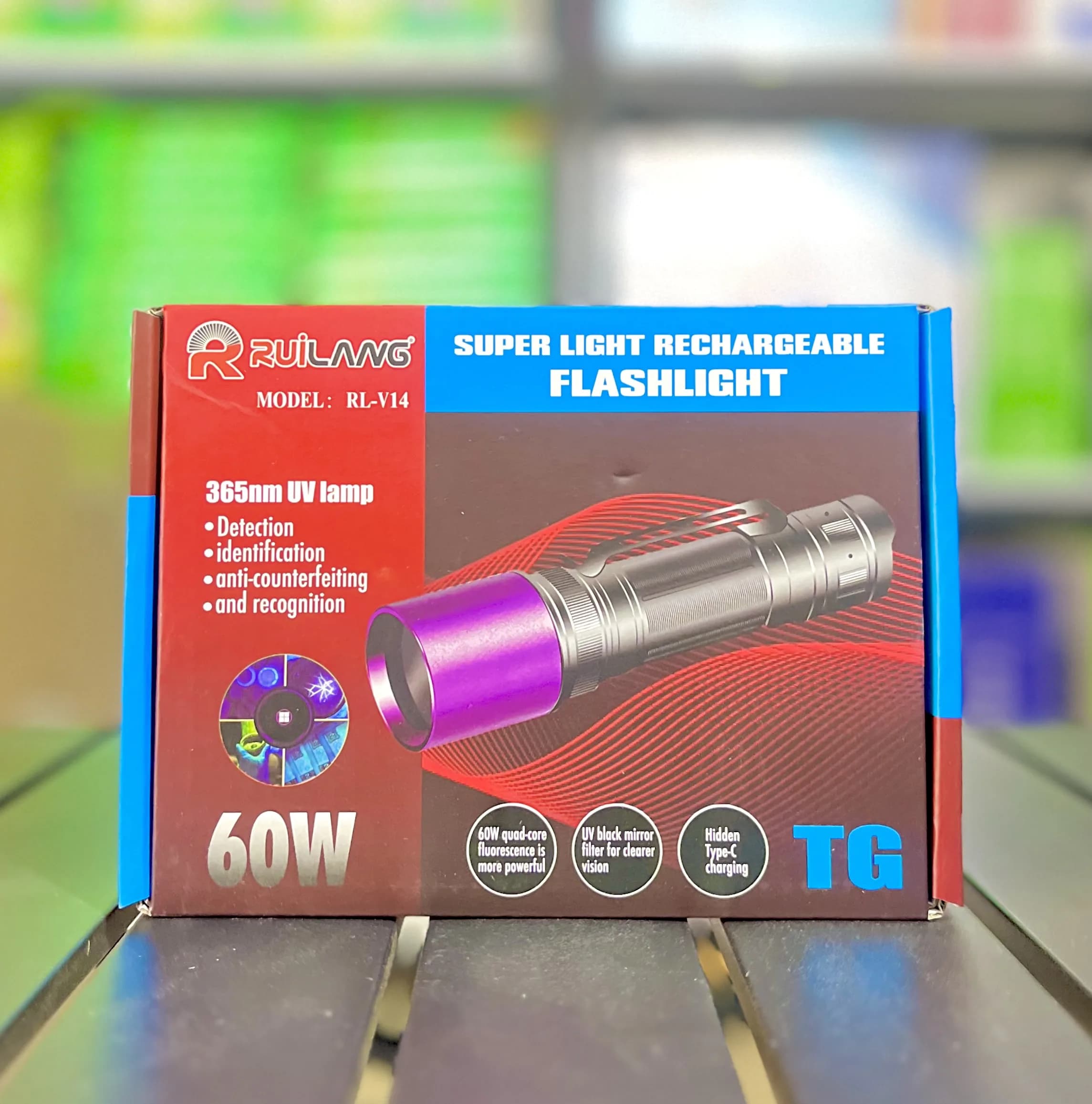 چراغ قوه UV شارژی ریلانگ مدل RL-V14 توان 60 وات با نور 365 نانومتر — تصویر ۳