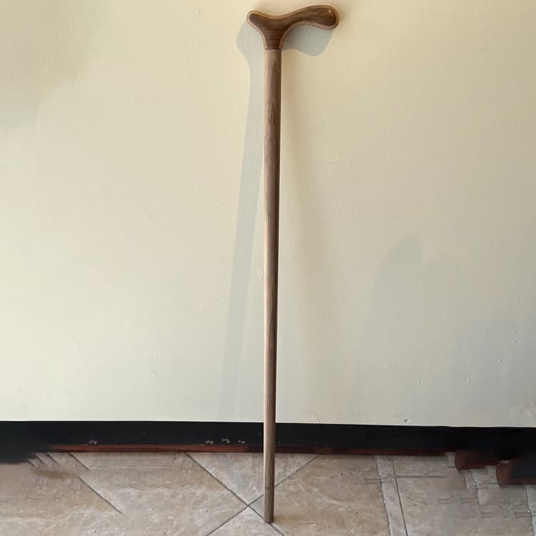 عصای چوبی گردو