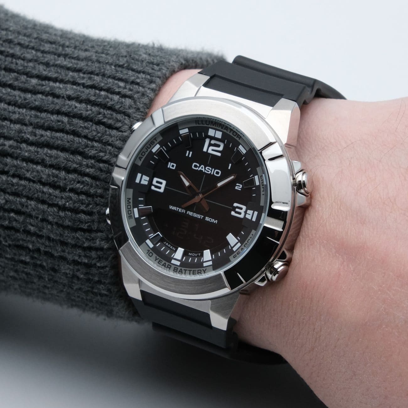 ساعت مچی مردانه کاسیو Casio مدل AMW-870-1AVDF — تصویر ۳