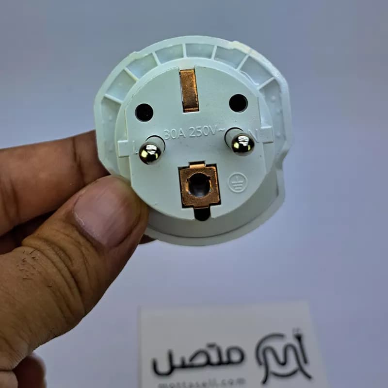 تبدیل 3 به 2 برق KARO 30A — تصویر ۵
