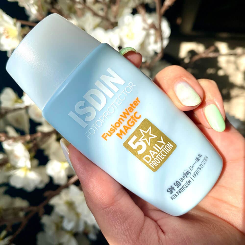 ضد آفتاب مجیک فیوژن واتر ایزدین SPF50 — تصویر ۶