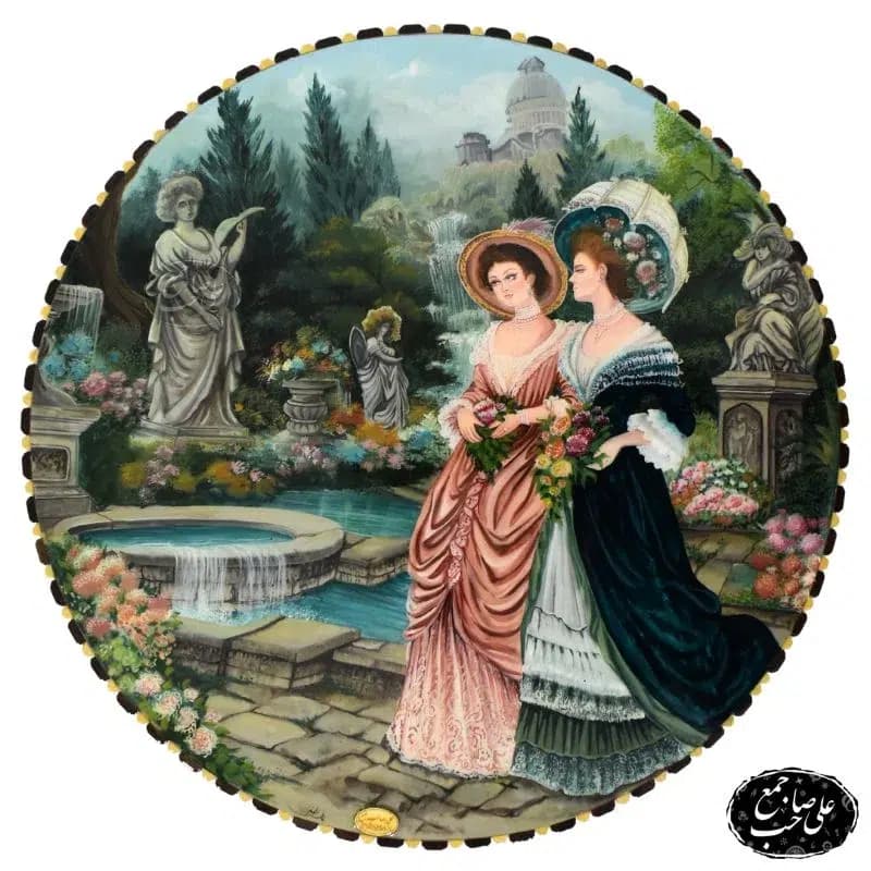 تابلو نقاشی گرد طرح دو زن فرانسوی در باغ با قاب خاتم‌ و چوب اصیل اصفهان