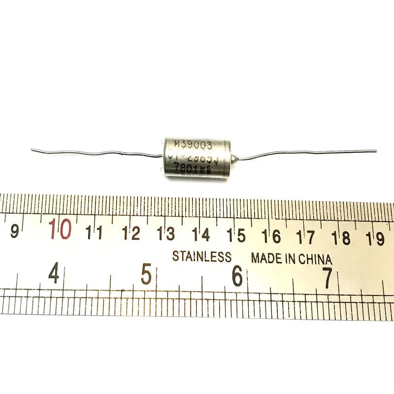 خازن تانتالیوم نظامی 220uf/10V — تصویر ۲